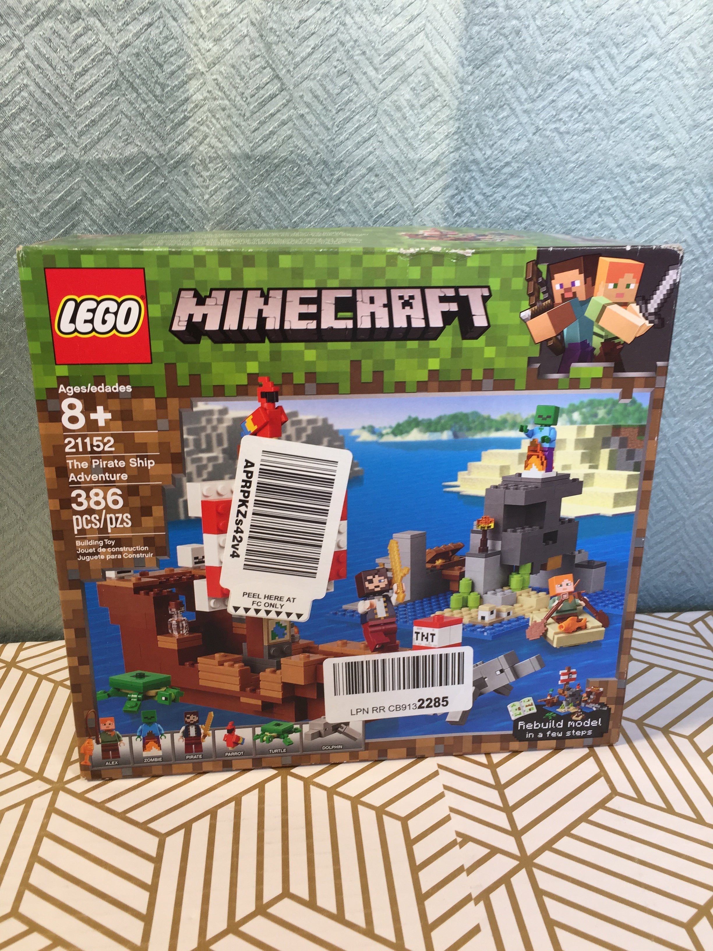 LEGO Minecraft The Pirate Ship Adventure 21152 Building Kit *SEALED* (7679097274606)